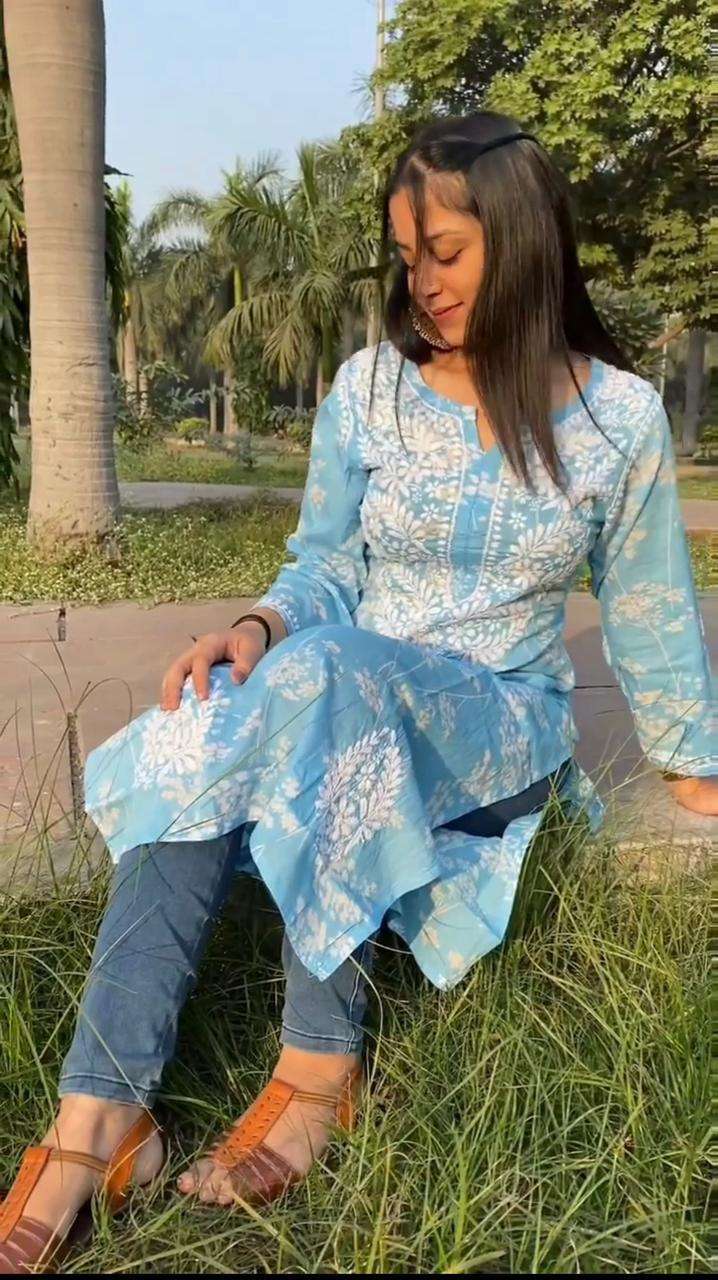 WEFAS TEXTILE LUCKNOWI MAL COTTON KURTIS PENT SET WHOLESALE COLLECTION 