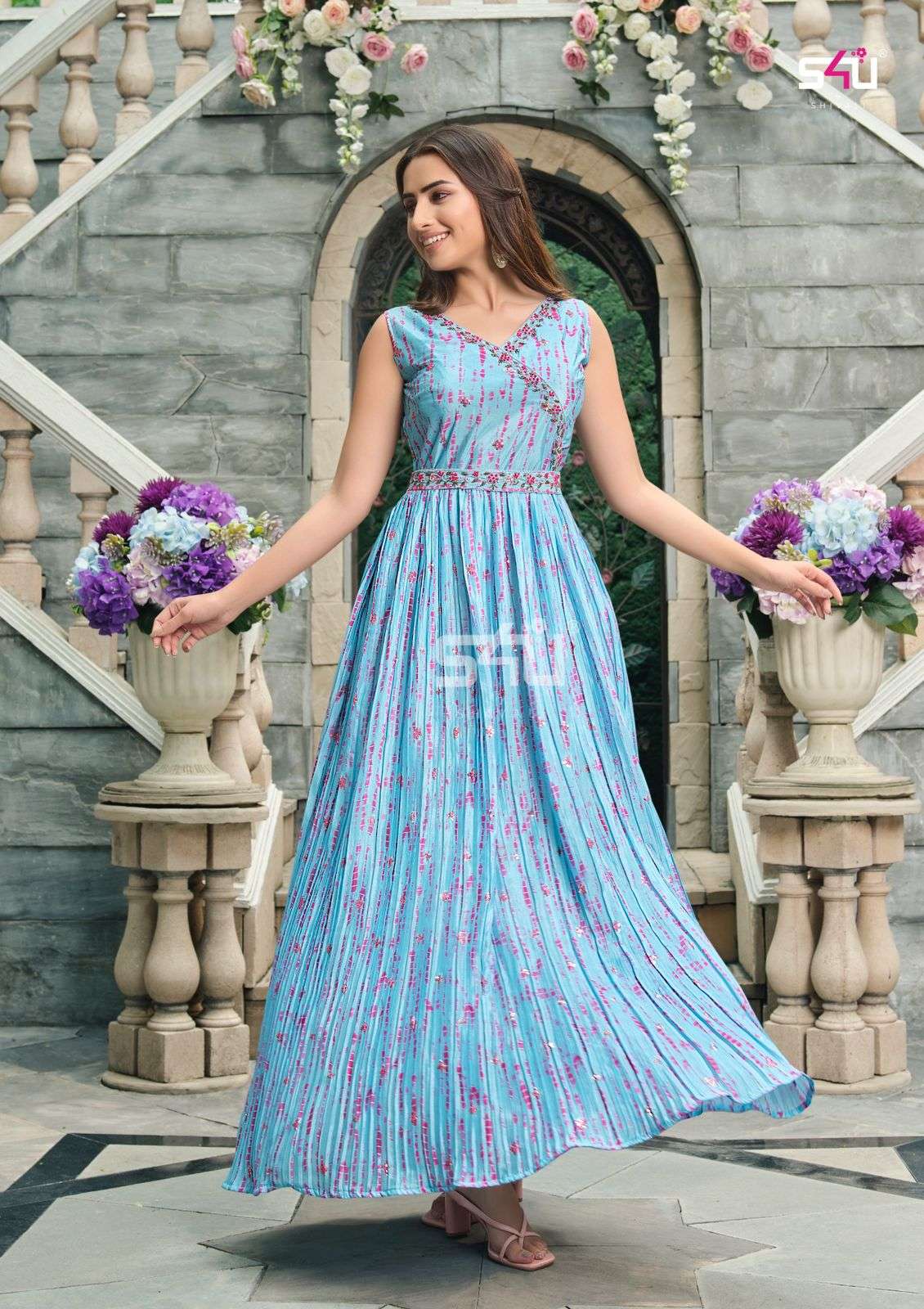 s4u-rangrez-chinon-gorgeous-look-kurti-catalog-6