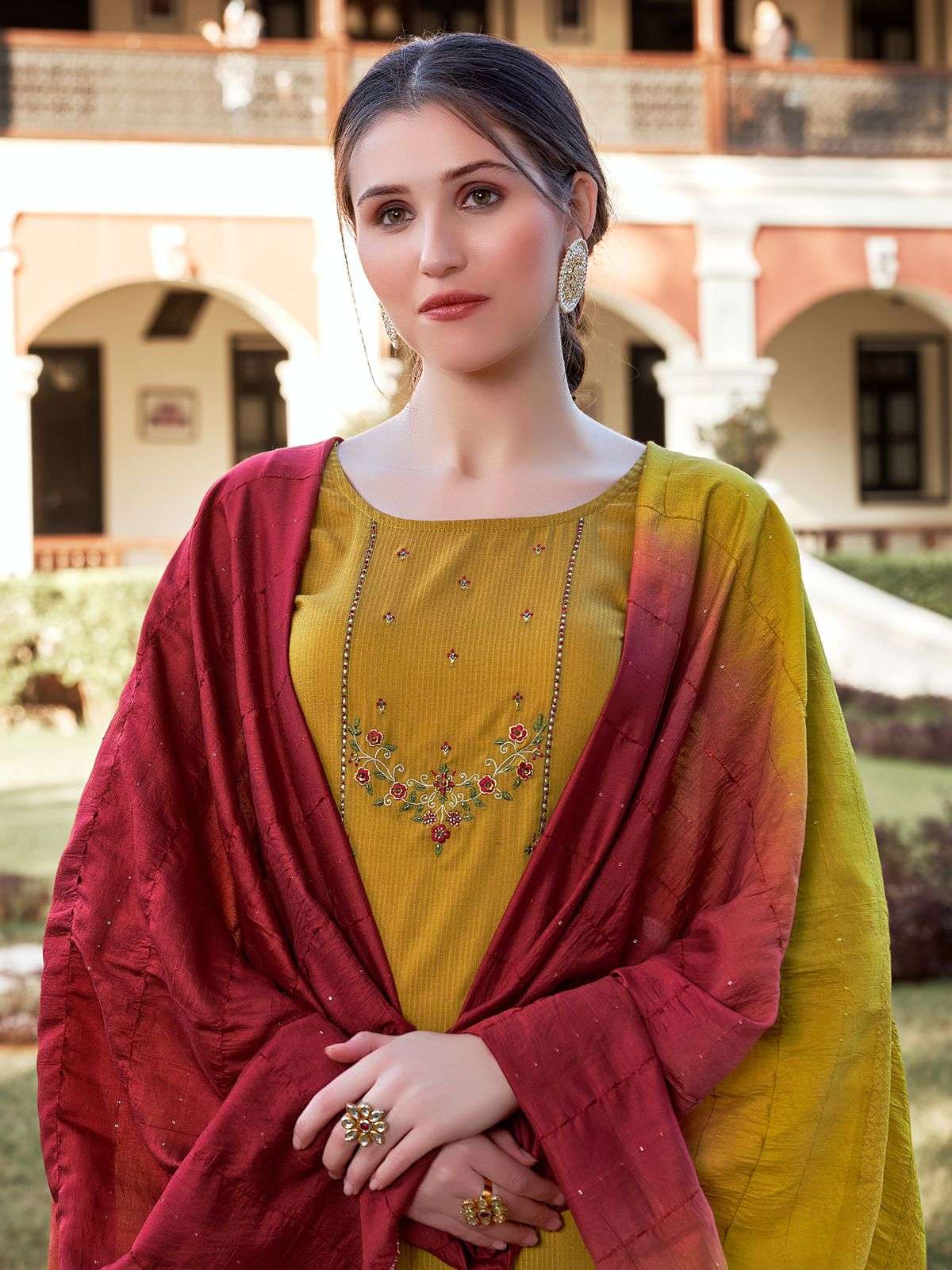ladyview-geet-gorgeous-look-top-pant-with-dupatta-catalog-7