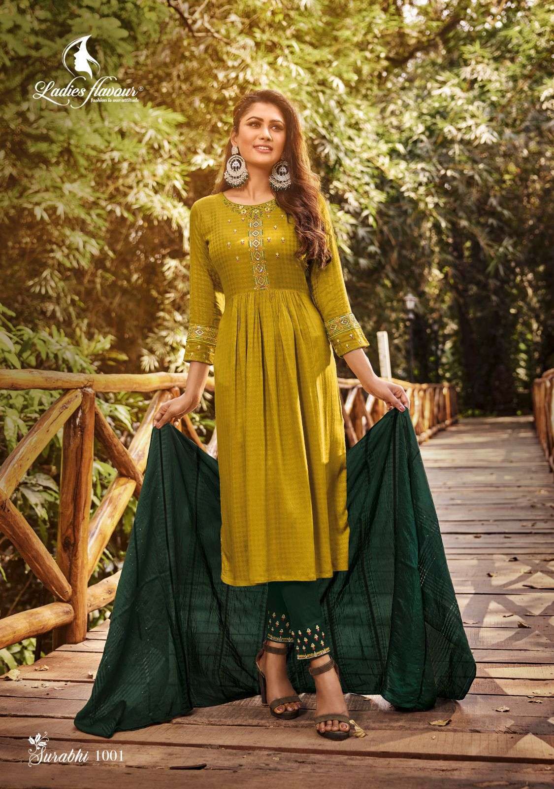 surabhi-by-ladies-flavour-readymade-weaving-butti-kurti-with-bottom-and-dupatta-2-2023-04-11_12_38_46