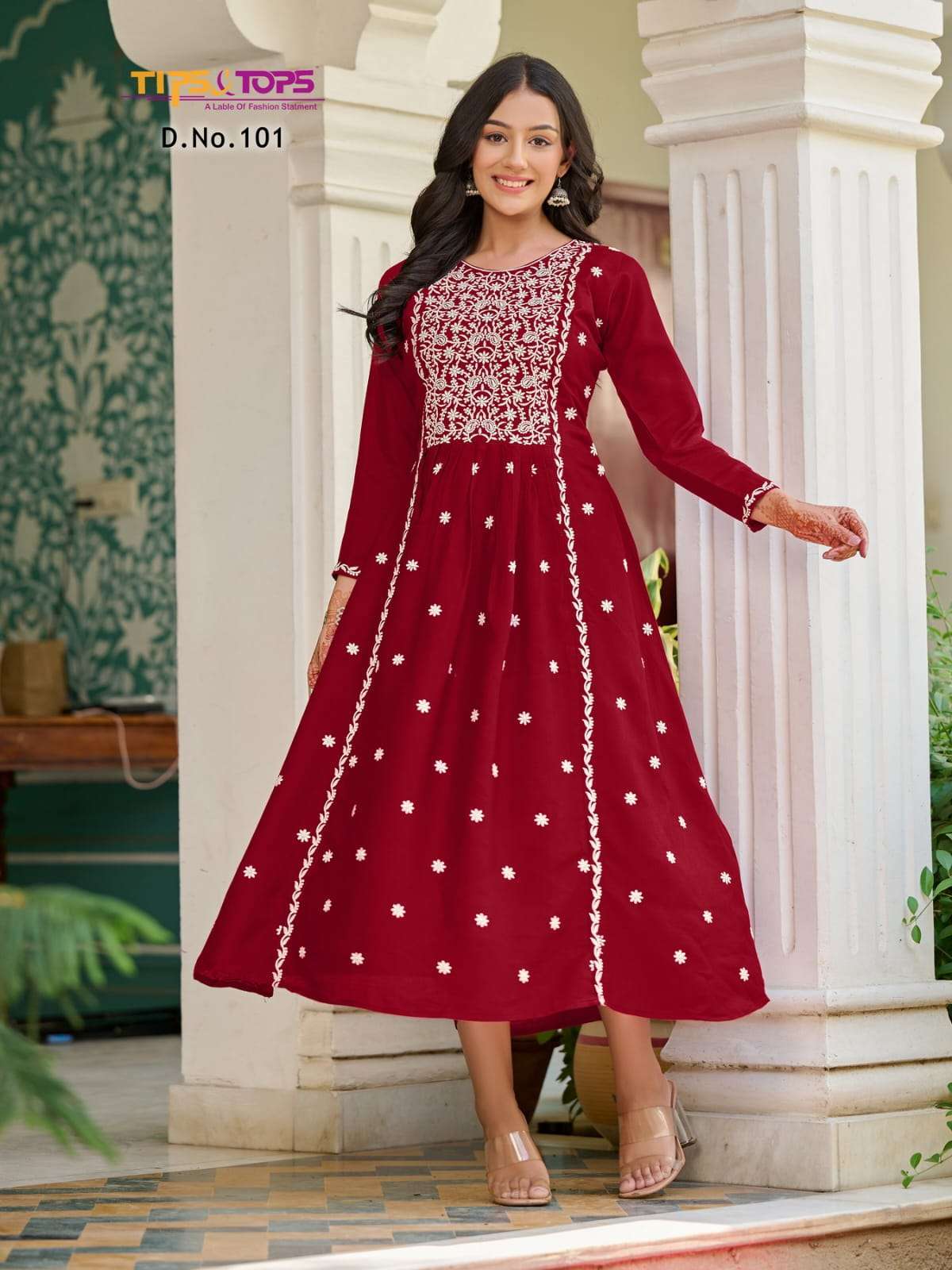 tips-tops-present-lakhnavi-cotton-thread-embroidered-designer-kurti-2-2023-04-24_15_33_41