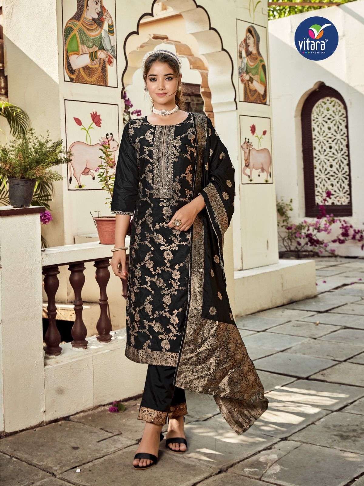 vitara-fashion-mastani-dola-viscose-gorgeous-look-top-pent-with-dupatta-catalog-2